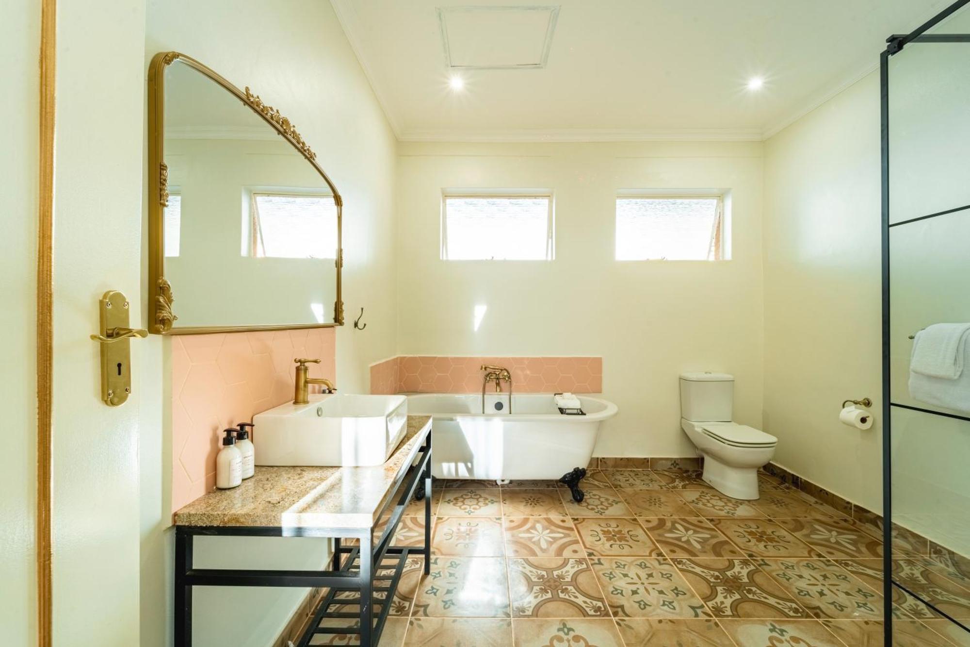 Bed and Breakfast The Victorian Manor Victoria Falls Exteriér fotografie